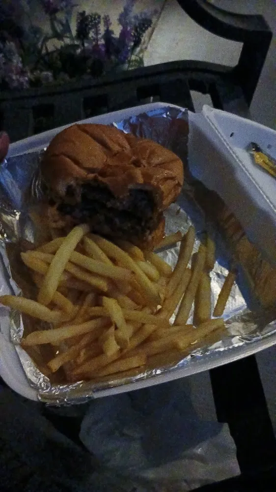 Hamburger with Fries